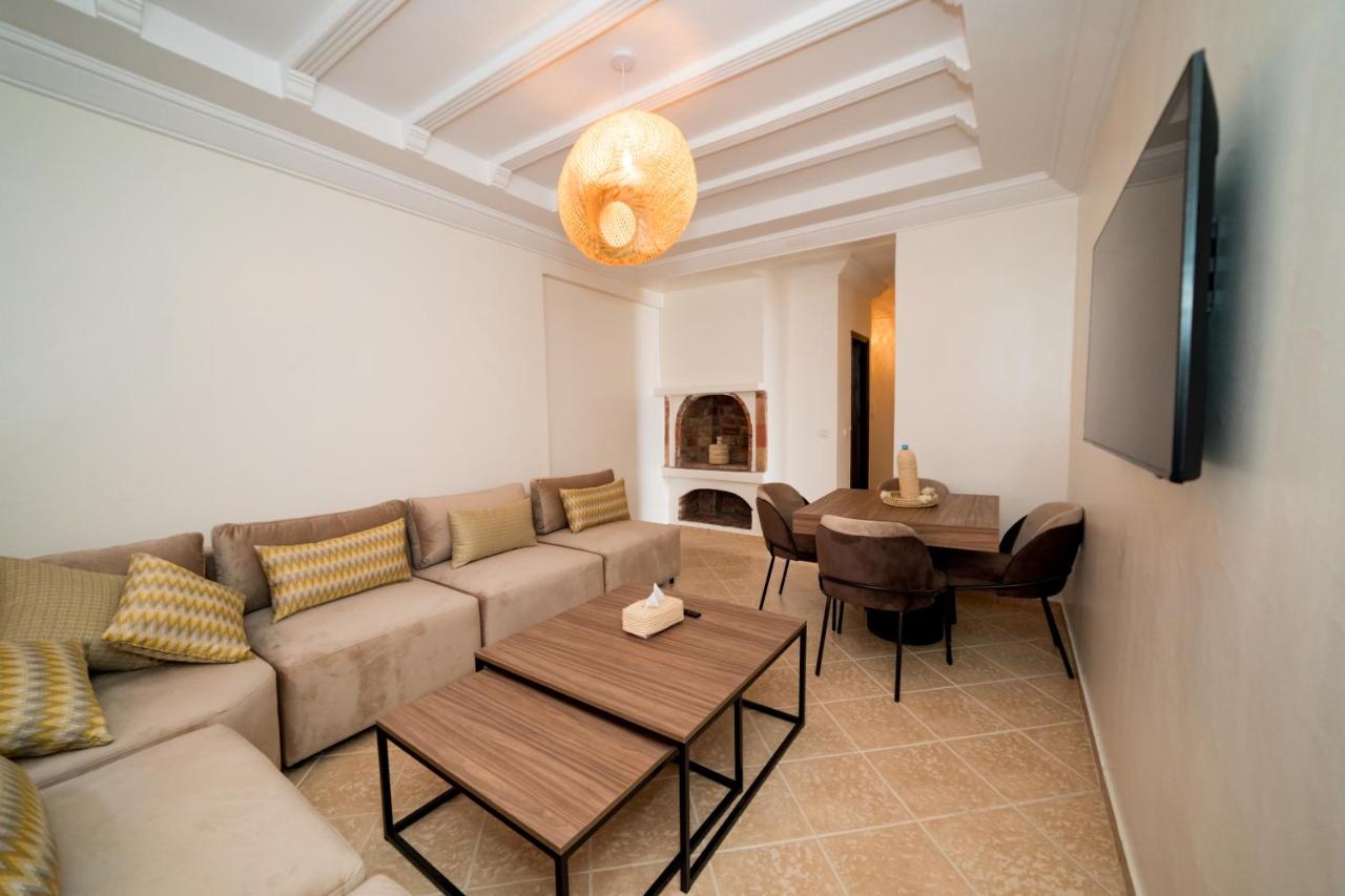 Apartment mit 2 Schlafzimmern und Balkon