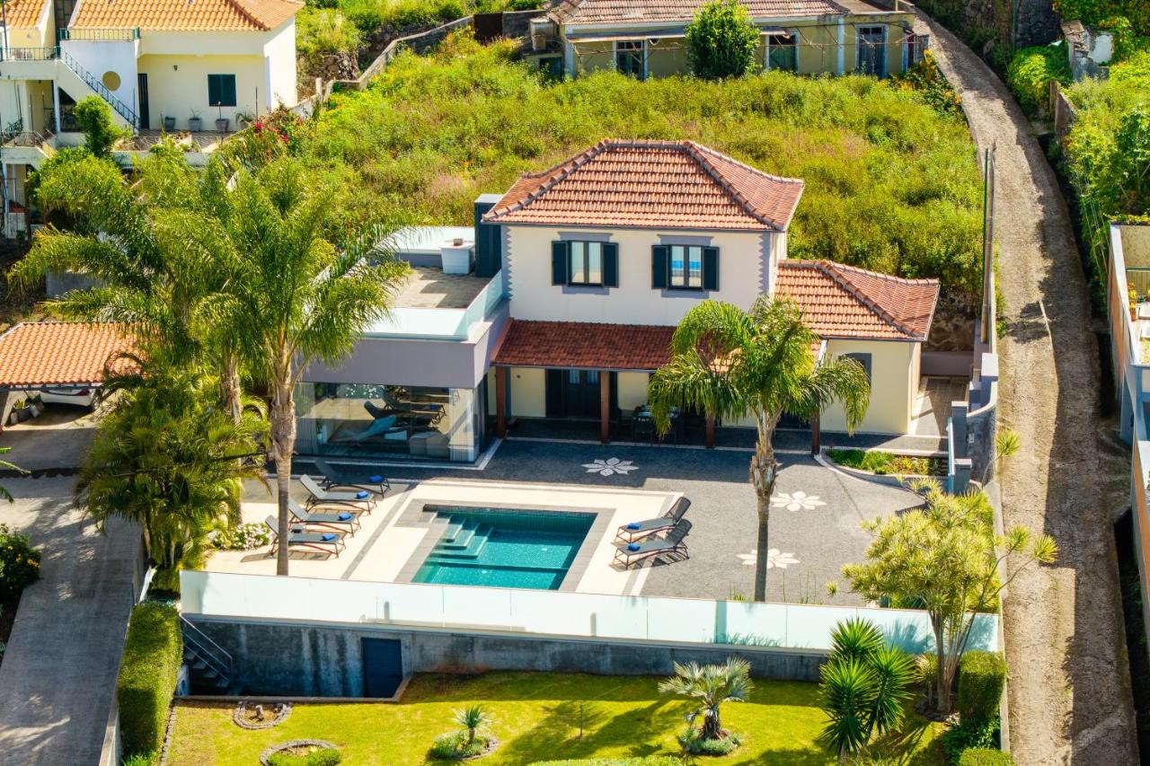 Casa Mariana by Rent2U, Lda - Ferienwohnung Arco da Calheta, Madeira