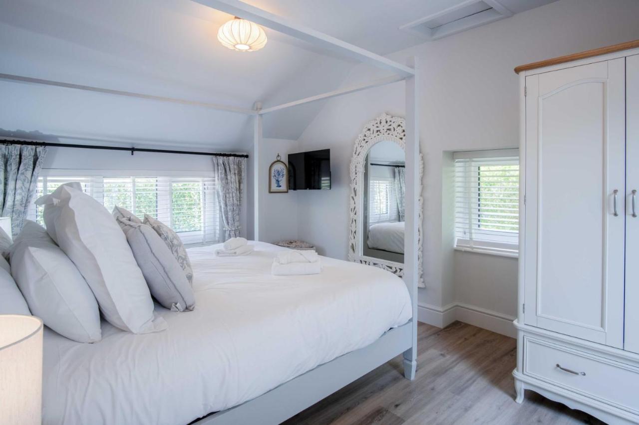 Wood Cottage - 3 Bedroom - Bishopston Swansea - B&B Swansea