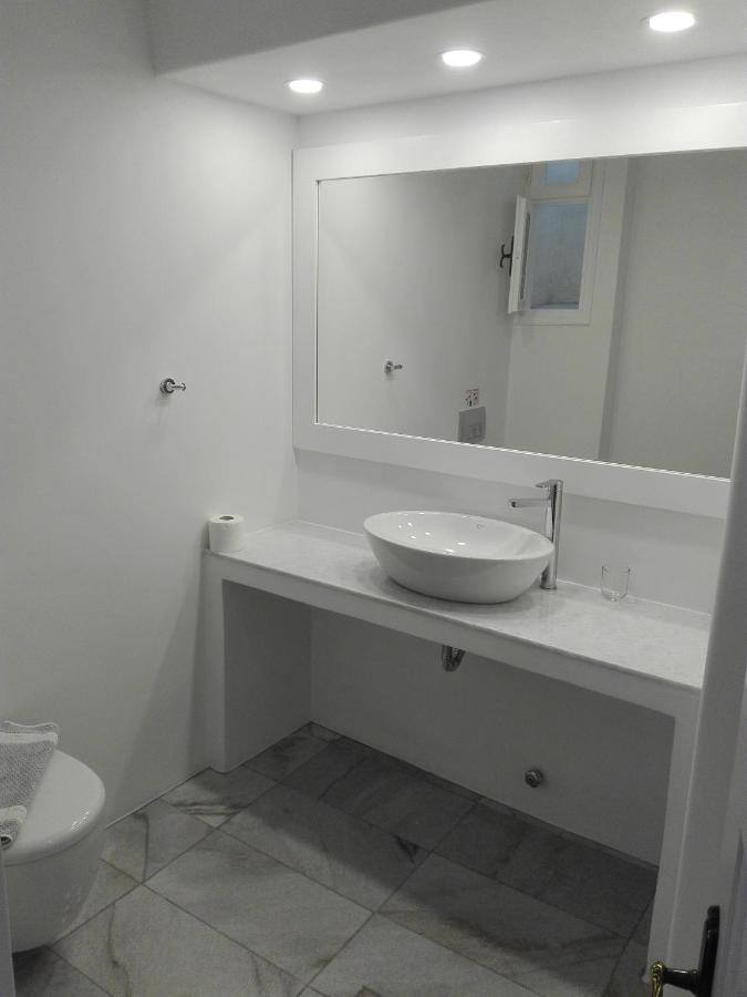 Apartment with Courtyard Access - Ground Floor