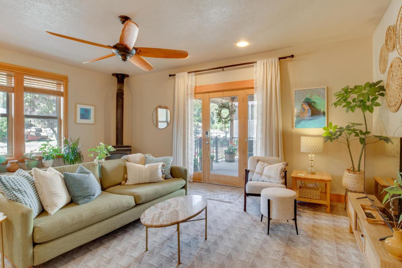 Half-Mi to Scotts Mills Falls Wine Country Apt - B&B Silverton