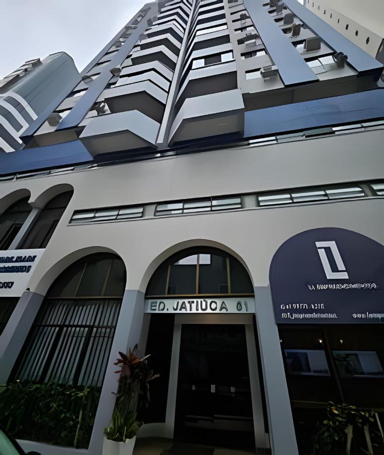 CURTA!|170| 2 Quartos Moderno | Vista Mar - B&B Balneário Camboriú