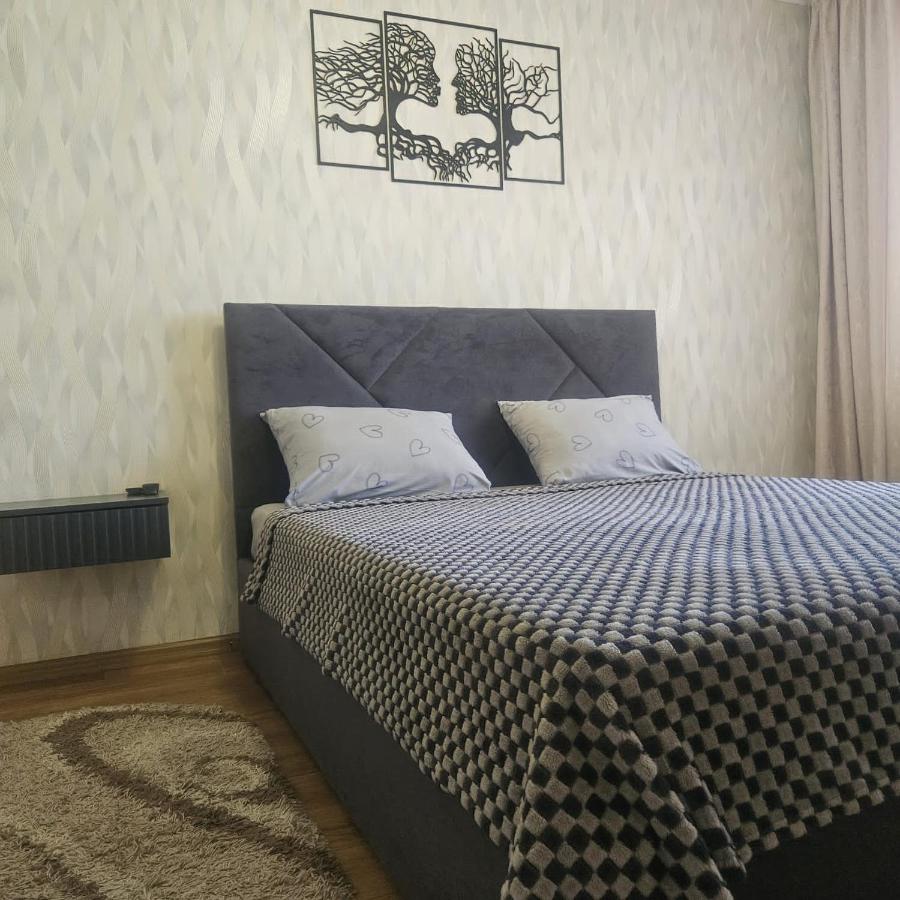 Апартаменты ХТЗ, Масельского, Индустриального - B&B Kharkiv
