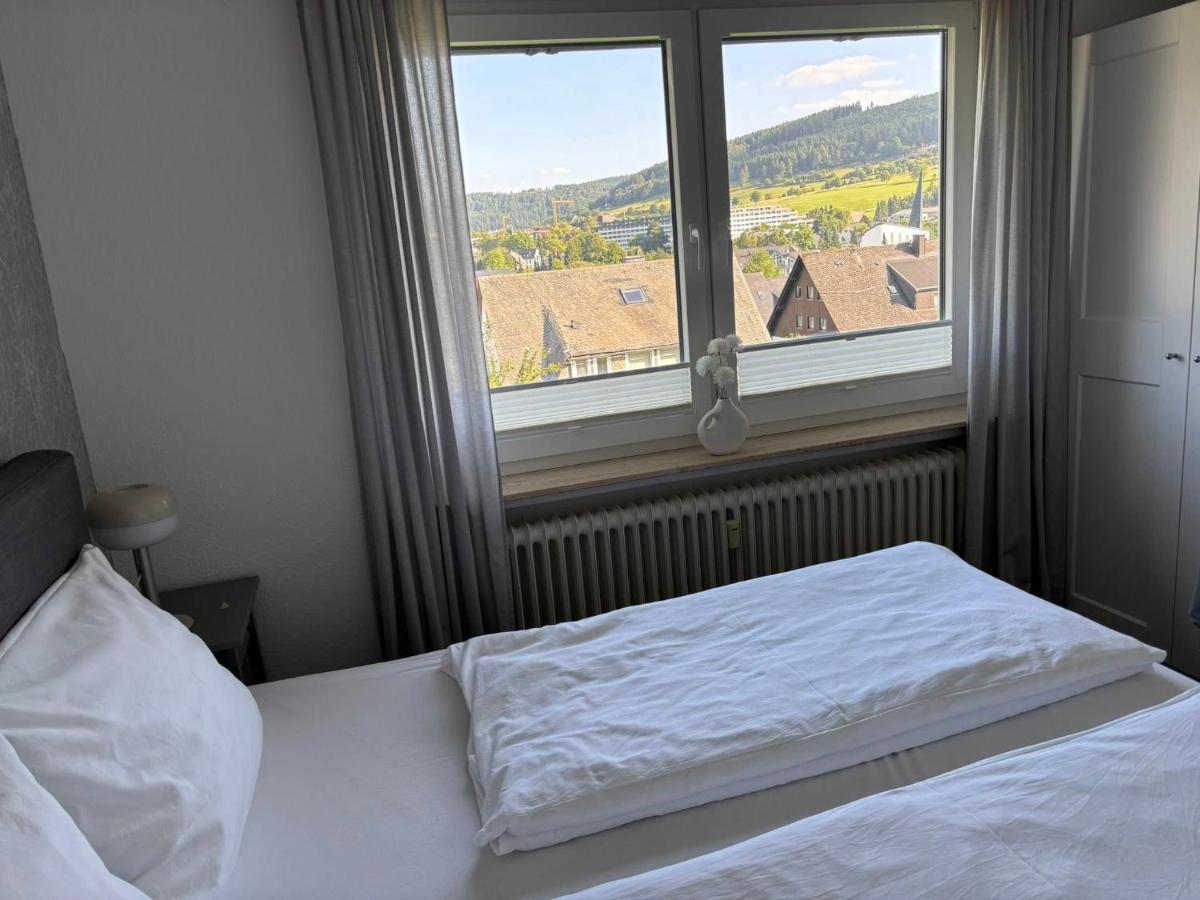 Two-Bedroom Apartment with Mountain View