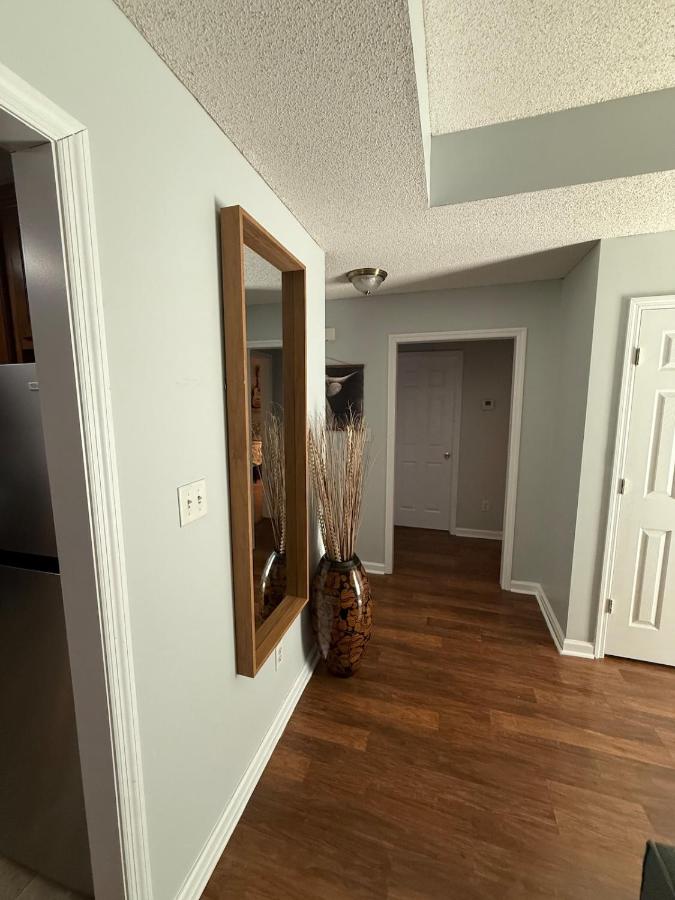 Spacious 3BR Home Sleeps 12 Near Valdosta - Bed and Breakfast Hahira