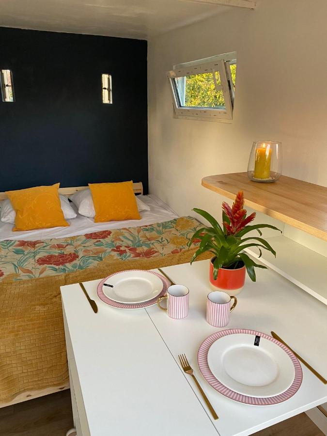 La cabane au fond du jardin - Bed and Breakfast Wittisheim