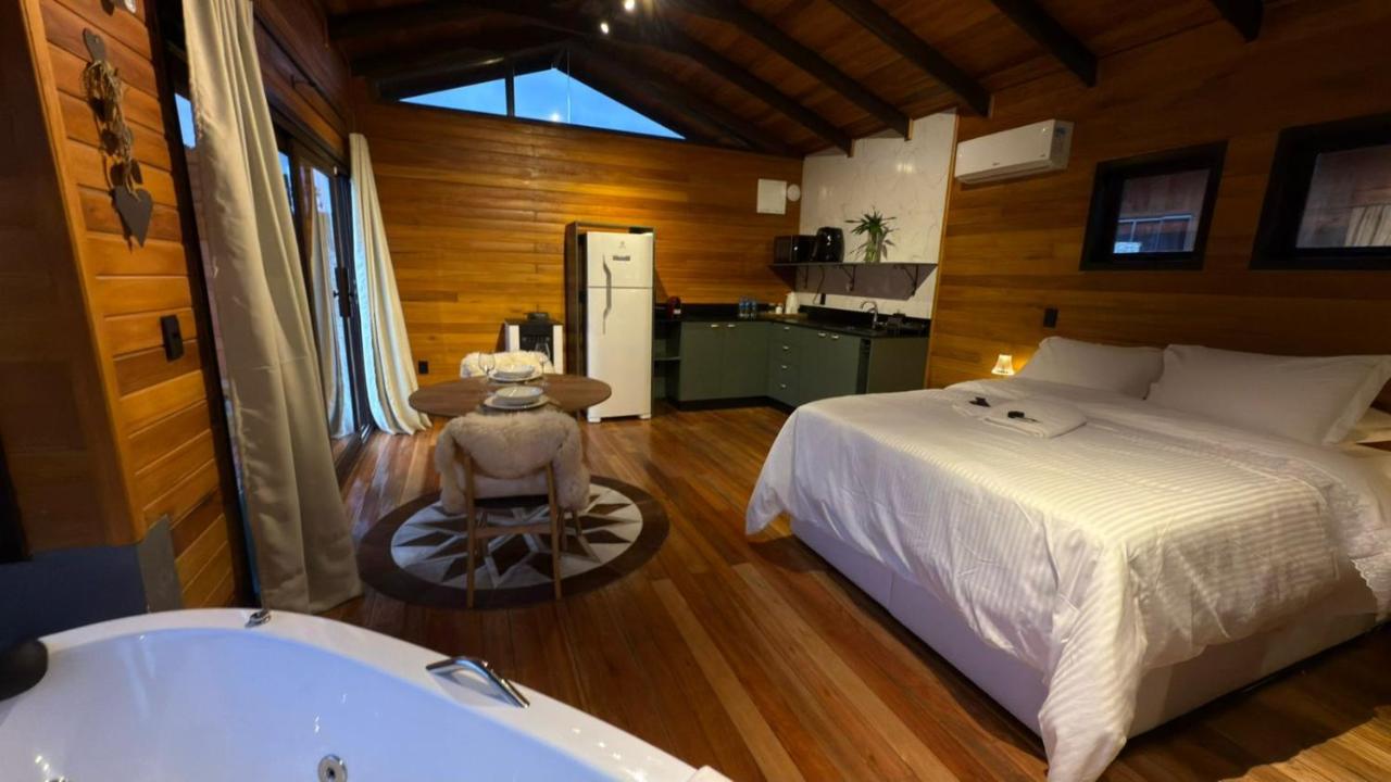 Chambre Double Deluxe avec Baignoire