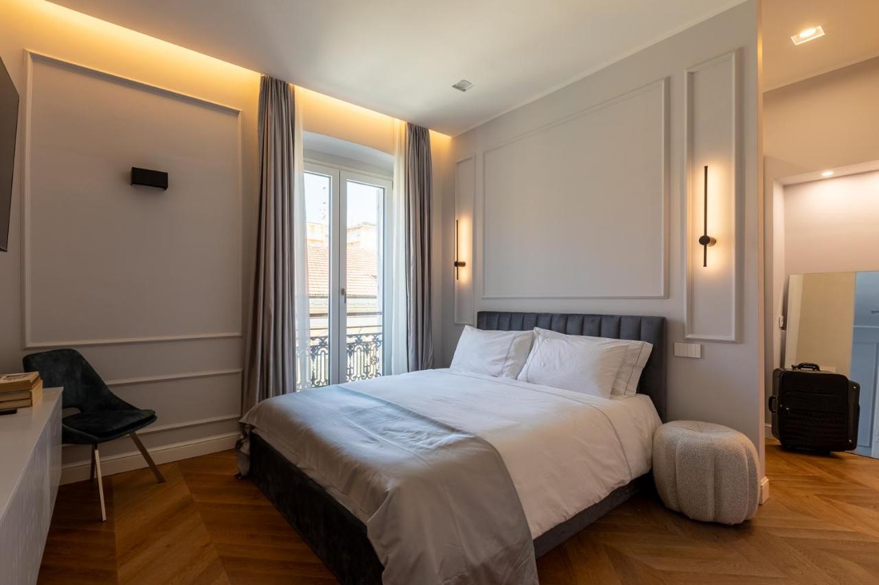 Apartamento de 2 dormitorios con balcón