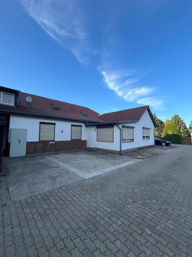 Oranienburg Unterkunft mit Garten maximal 5 Personen - B&B Oranienburg
