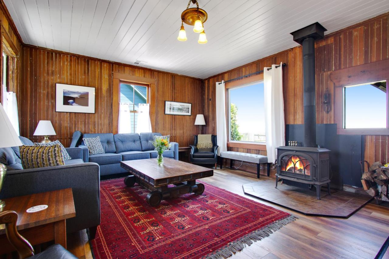Headlands View Home - B&B