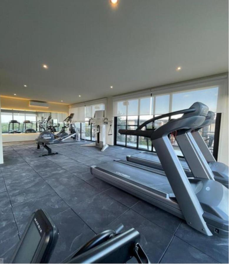 Full Apartment Private Pool, 1 bed, 1 sofa, 1 inflatable - Chambres d’hôtes Tulum