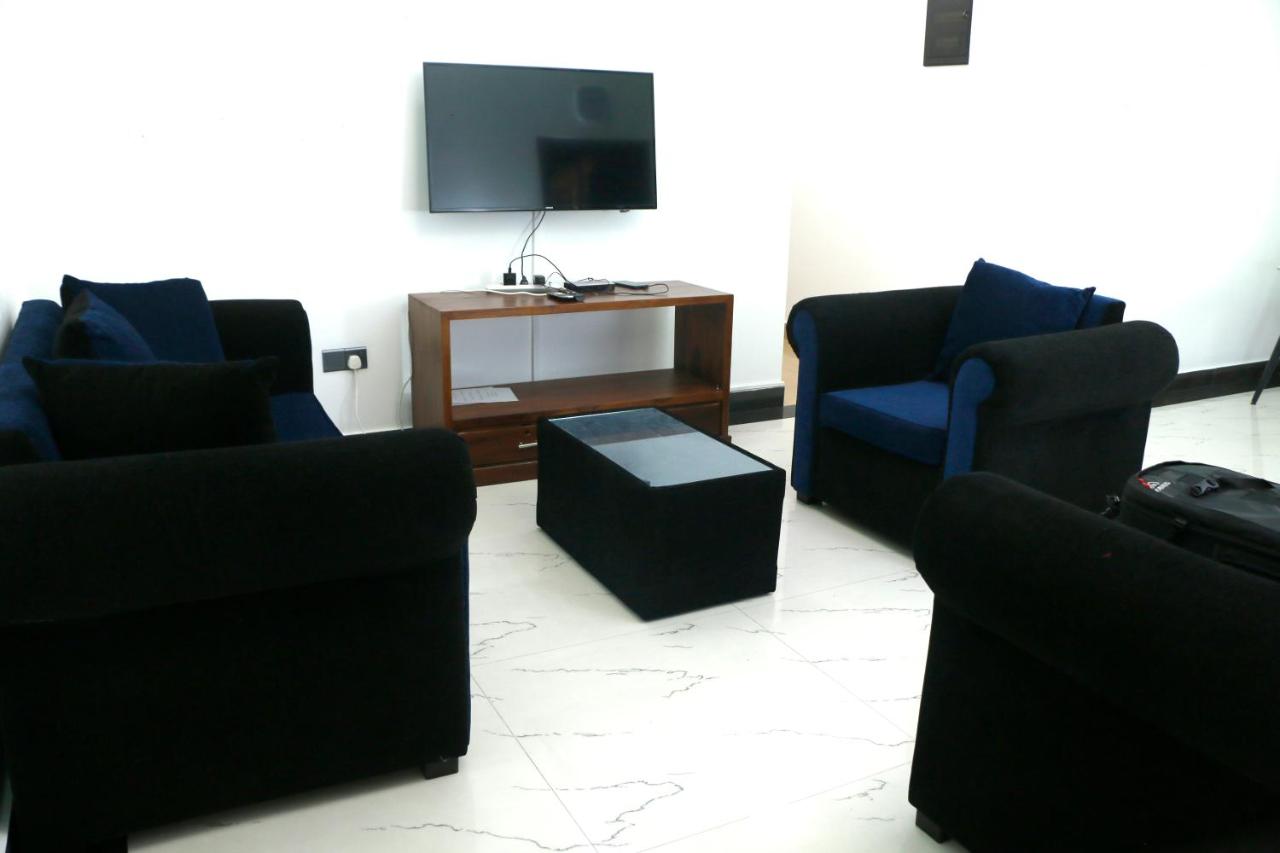 Golden Residencies - Colombo - 3 Bed Apartment - Ferienwohnung Colombo