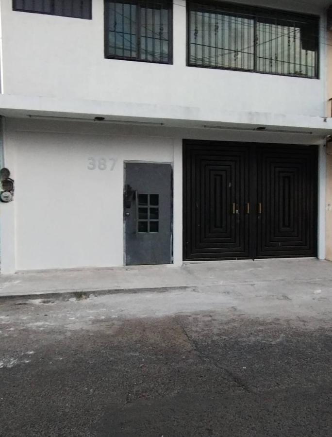 L1 Llega y Descansa, Habitación junto a la Central - Chambres d’hôtes Morelia