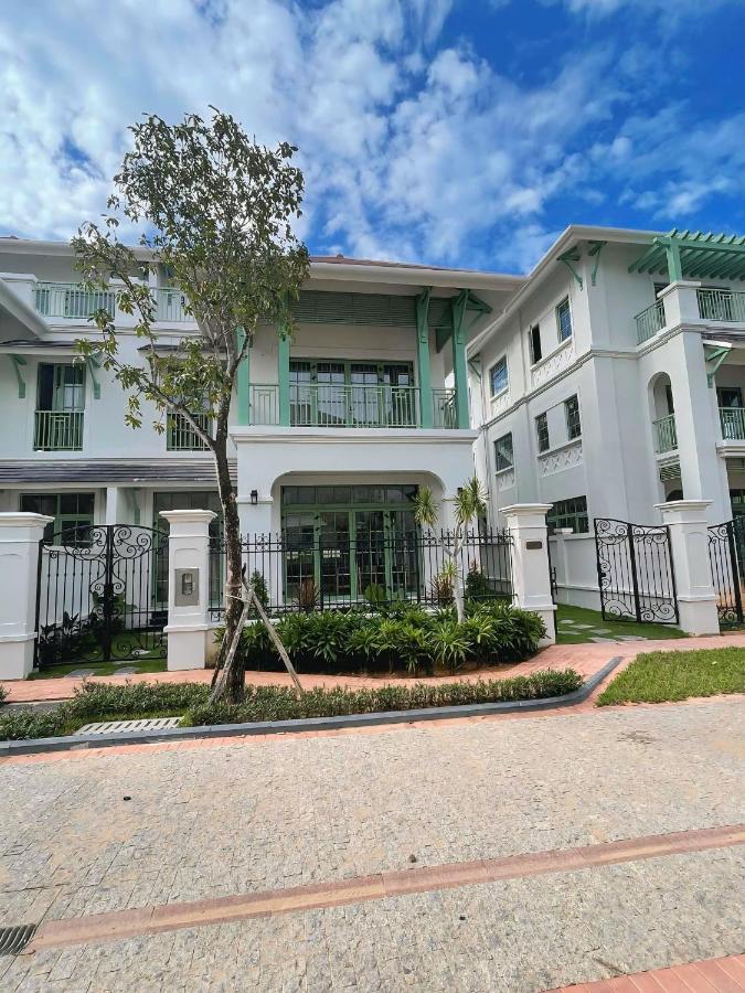 V318 sun tropical Villa 4 bedroom - Ferienwohnung Phu Quoc