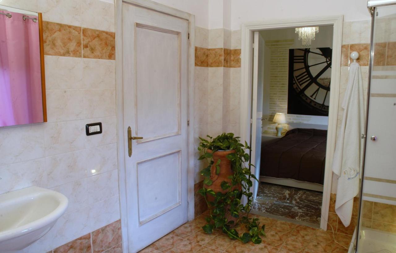 King Room with Garden View