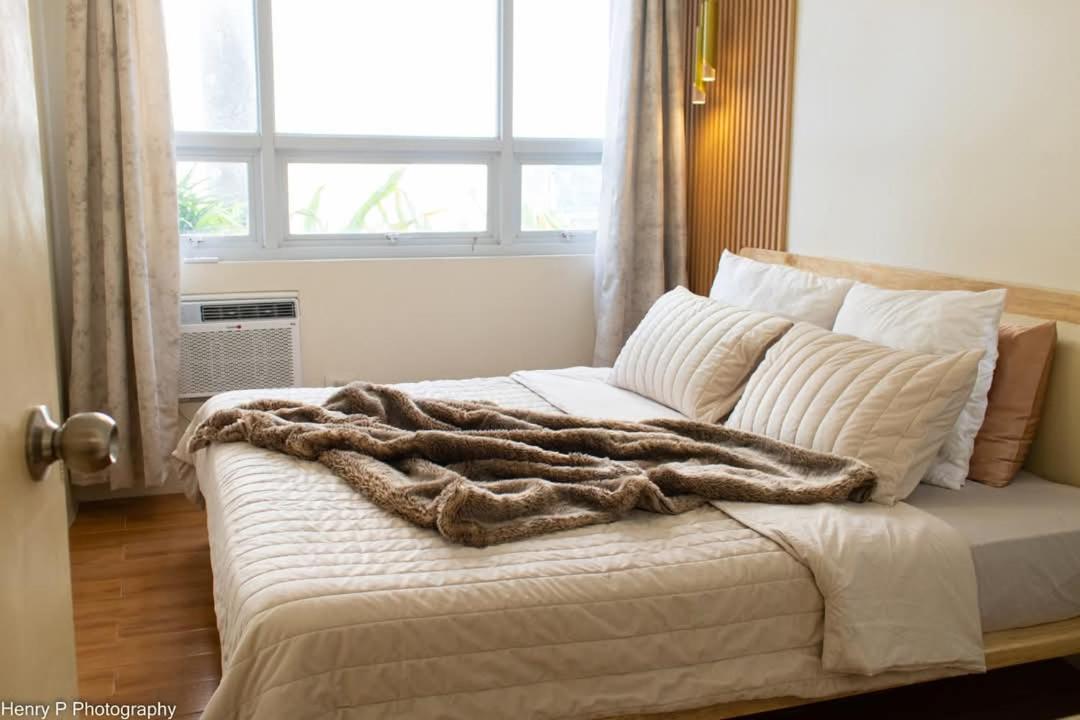 Seawind Condominium Near Airport - B&B