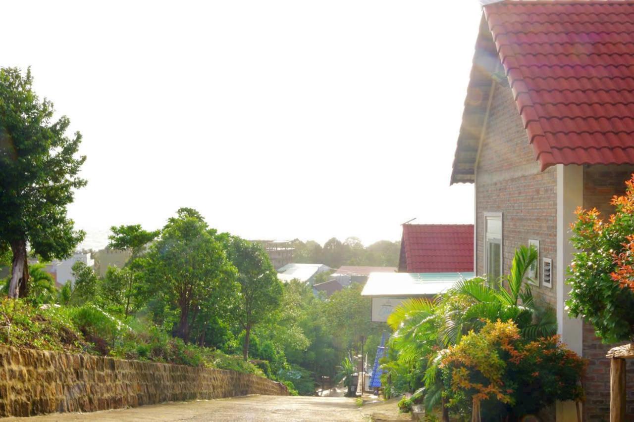 Bungalow Gió Hát - B&B