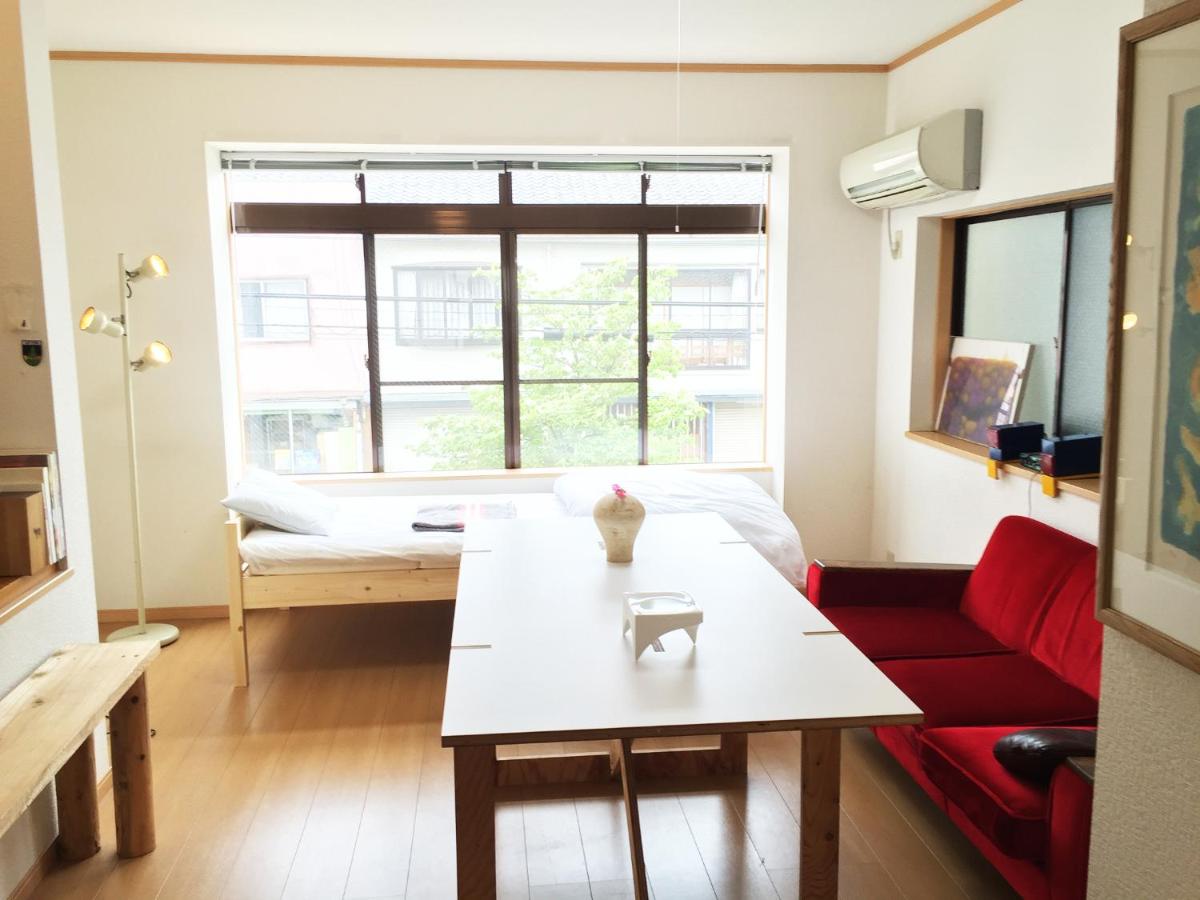 B&B Toyama - Toolate Guesthouse Toyama - Bed and Breakfast Toyama