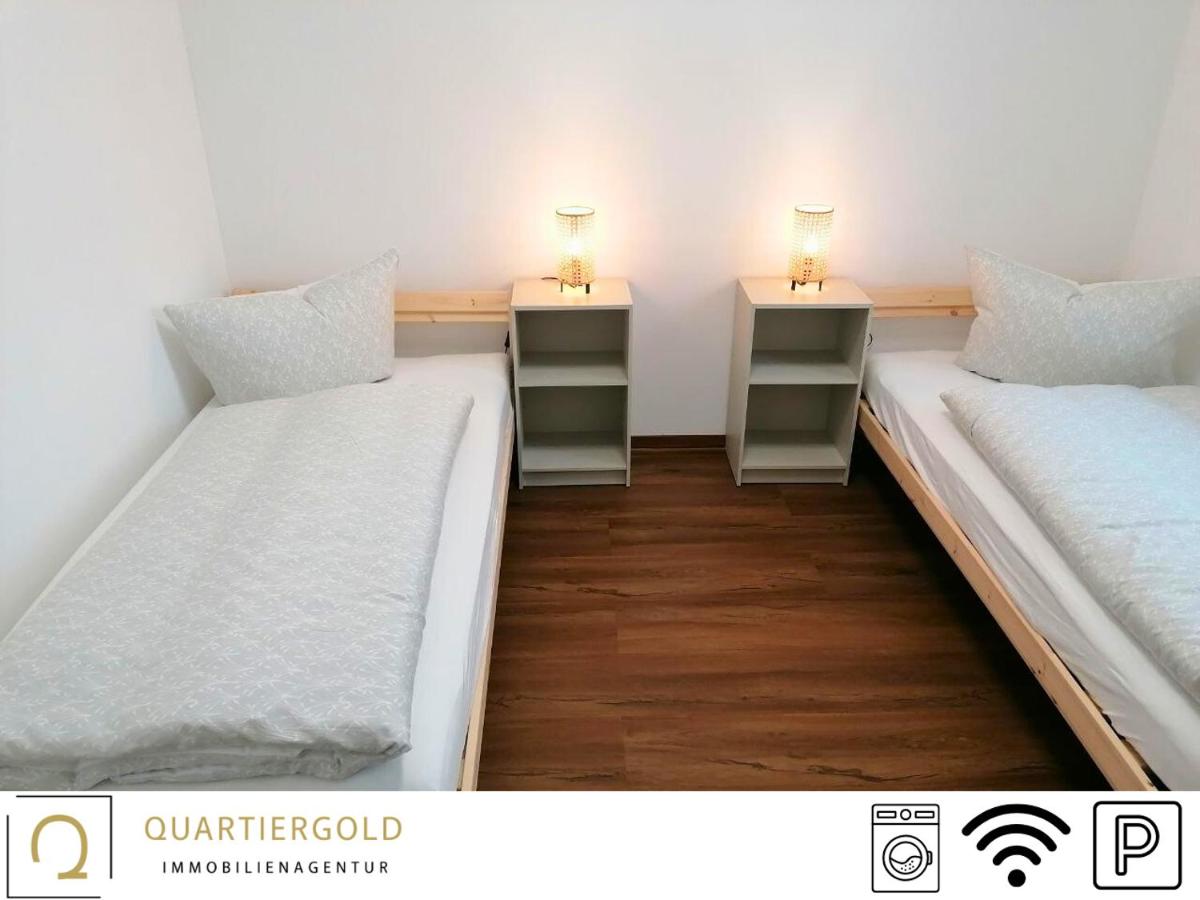 Monteurwohnung I bis zu 8 PAX - Chambres d’hôtes Schipkau
