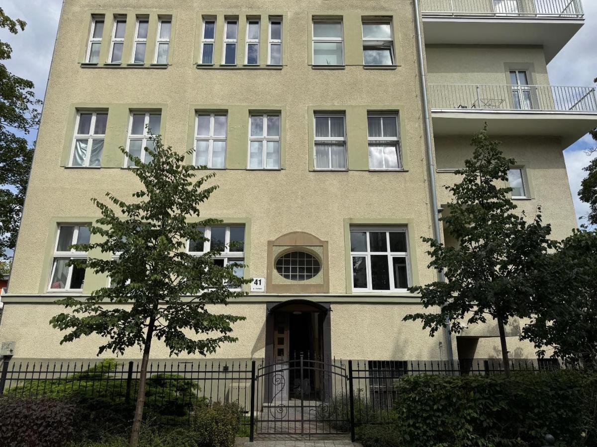 Sanhaus Apartments - SEAVIEW - Apartament z widokiem na morze i klimatyzacją - Chambres d'hôtes Sopot