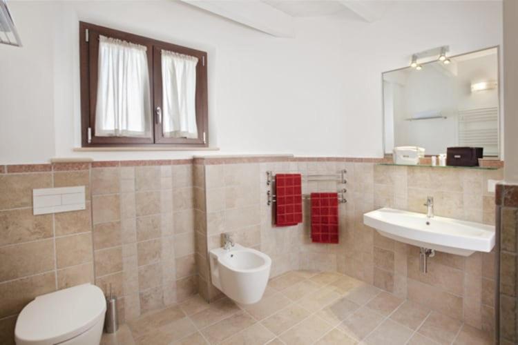 Holiday Resort Contea dei Ciliegi Pedaso - B&B