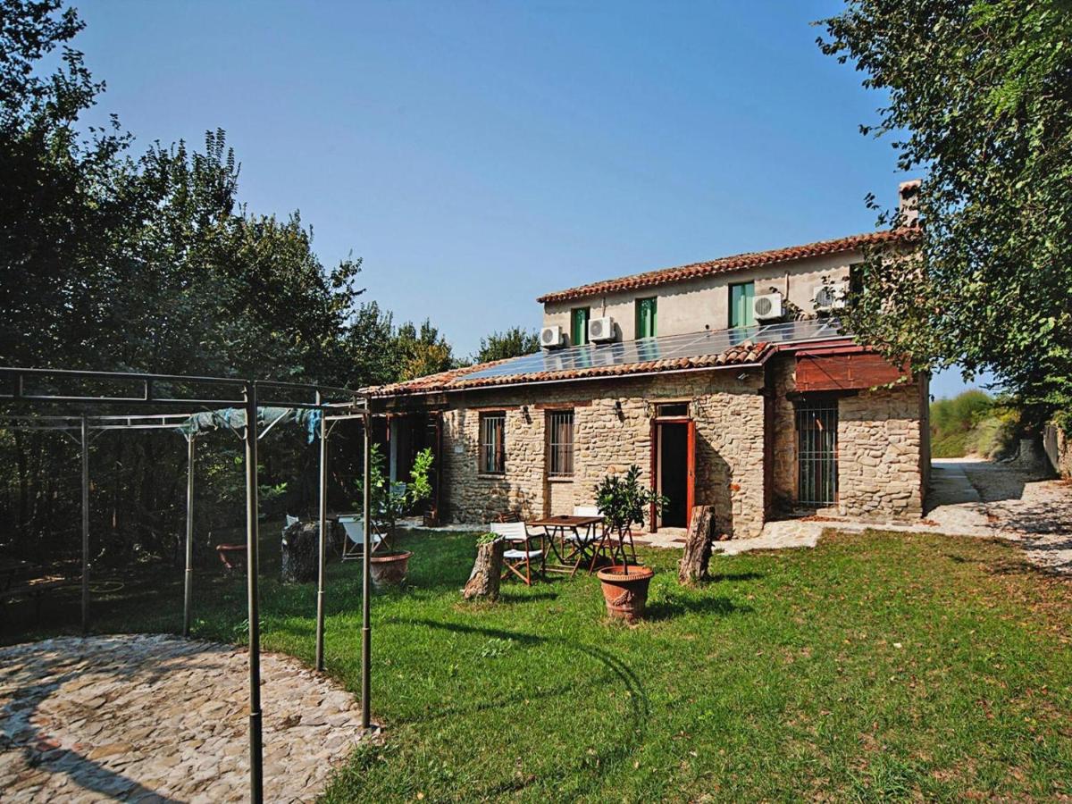 Residence Casa Mare Vallugola di Gabicce, Vallugola - Ferienwohnung Castel di Mezzo
