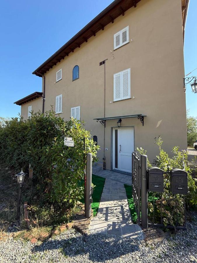 Il nido fra gli ulivi, relax in collina con A-C - B&B Lucca