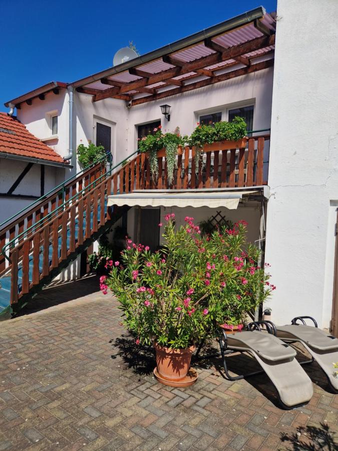 Ferienwohnungen Christine Knoll - B&B Bad Frankenhausen/Kyffhäuser