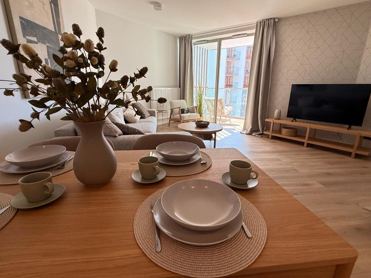 One-Bedroom Apartment with Balcony