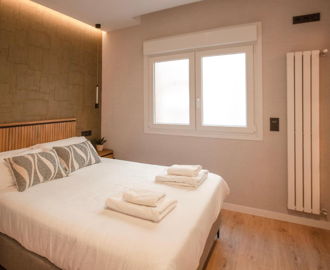 Deluxe Appartement met 2 Slaapkamers en Balkon