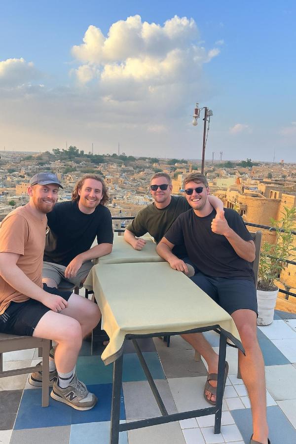 Hostel Peace & Love Home Stay