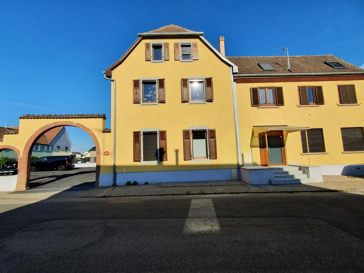 COCOON SPA-4 Pers-Jacuzzi-Parking-Jardin-Clim-Colmar - Chambres d’hôtes Holtzwihr