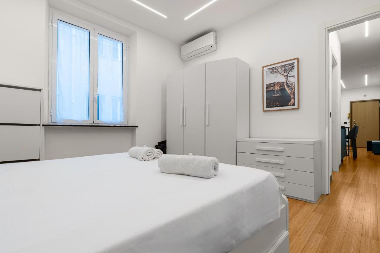 Sea side apartment - new bright home - B&B Genova