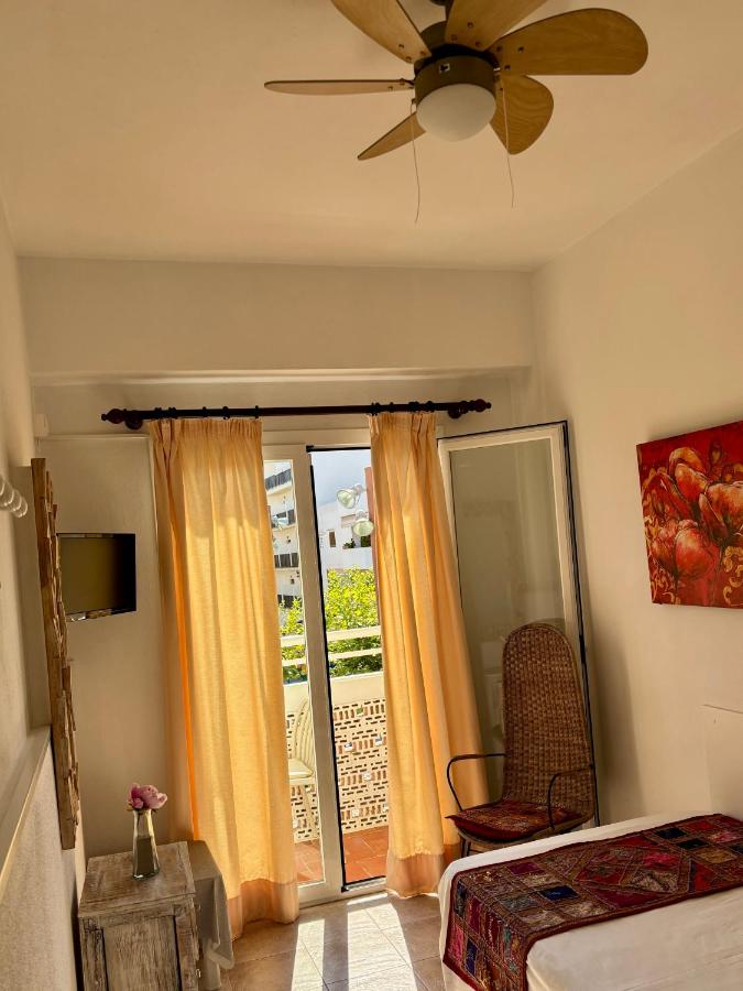 Budget Single Room