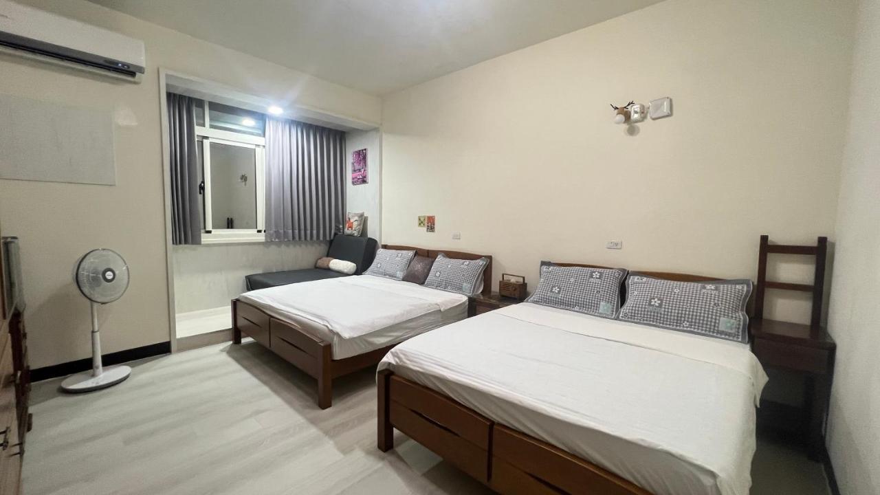 Quadruple Room with Shared Bathroom