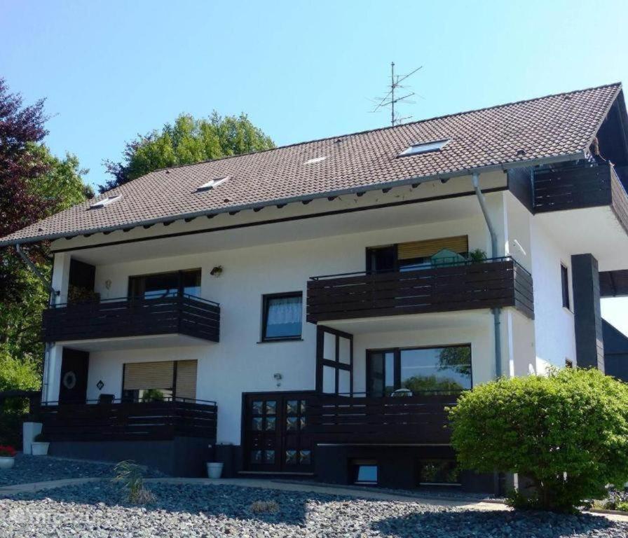 Haus Annemiek met balkon - Ferienwohnung Winterberg