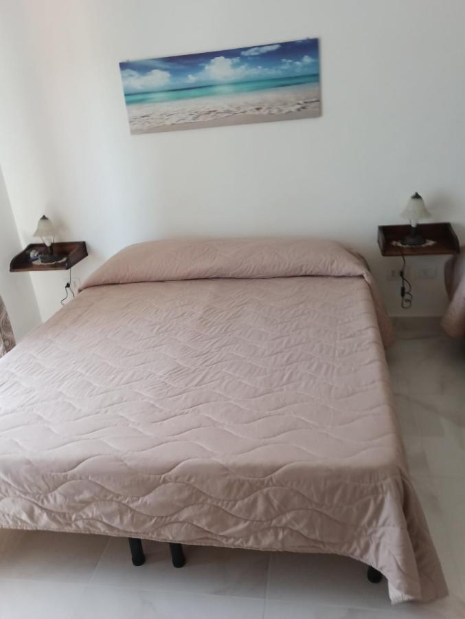 Camera Matrimoniale/Doppia con Letti Singoli con Bagno Privato