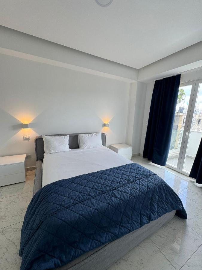 Suite Apartment