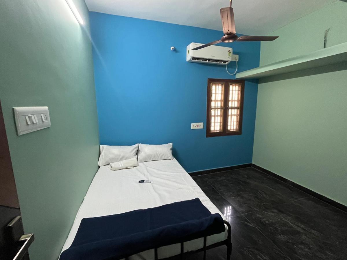 PANMOZHI RESIDENCY guest house - B&B Tiruvannamalai