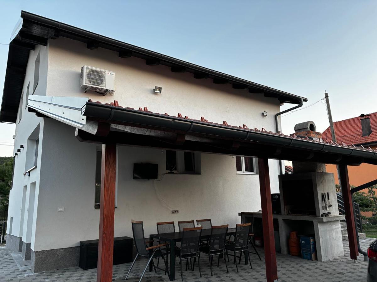 Kraljev Vrh Apartments - B&B Kraljev Vrh