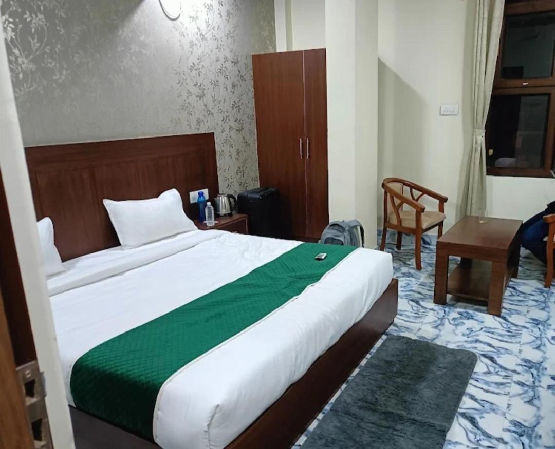Shyam Shakti Villa - B&B