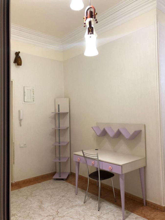 Four room Apartment in Zaqyan str - B&B Yerevan