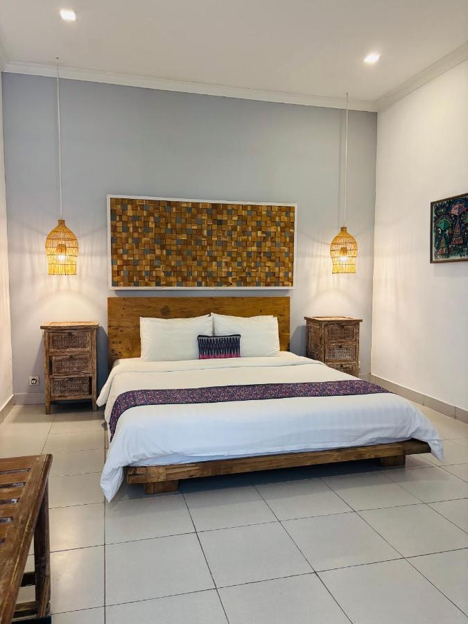 AMAZING 1 BR Villa Private Pool walk to beach - B&B Seminyak