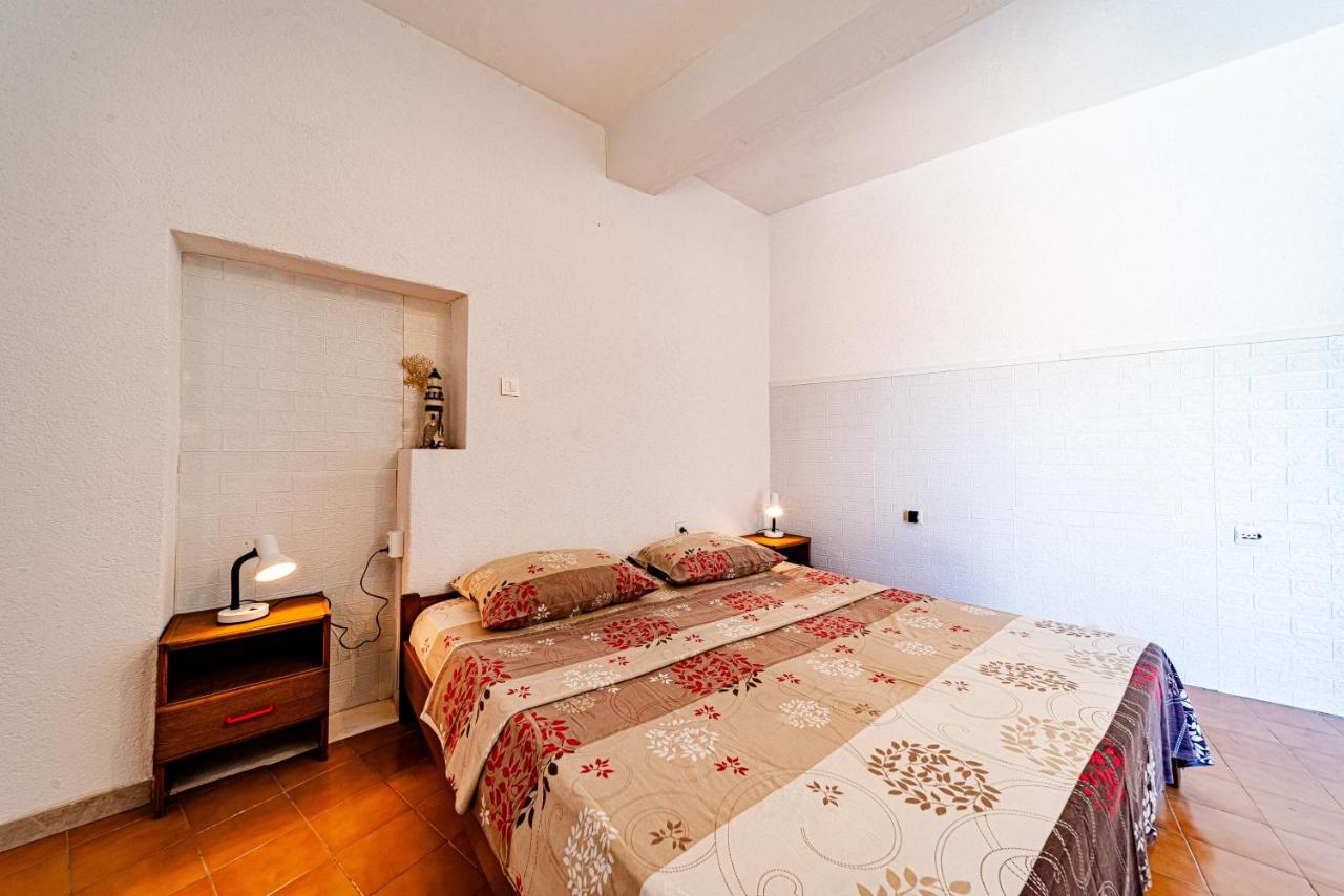 Studio with Sea View