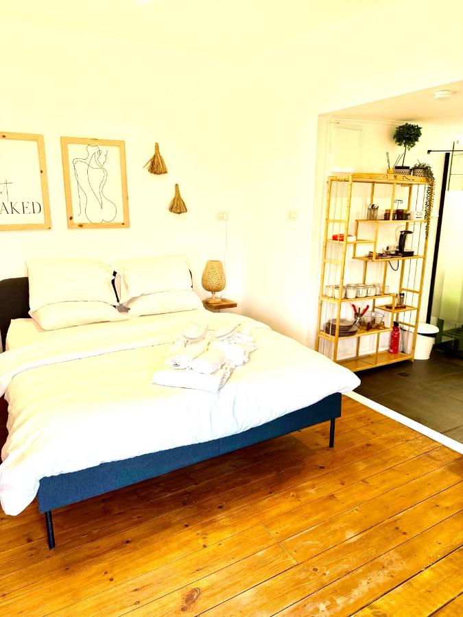 LOMA - B&B