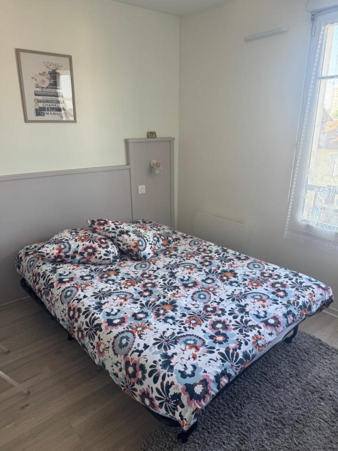 Studio lumineux avec WiFi gratuit Centre Antony, accès rapide Paris & Orly - B&B Antony