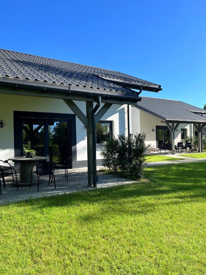 Domki pod brzozami Ustroń - B&B Ustroń