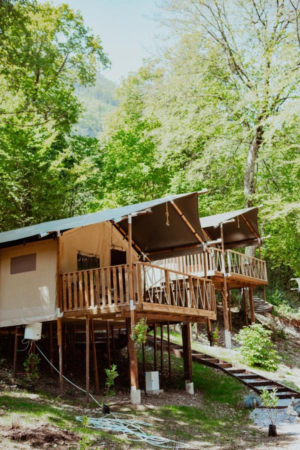 Glamping BoraGlamp - Boračko jezero - B&B