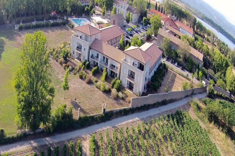 Residence du Château de Jouarres, Azille - Studio 2 pers with balcony - Chambres d’hôtes Azille