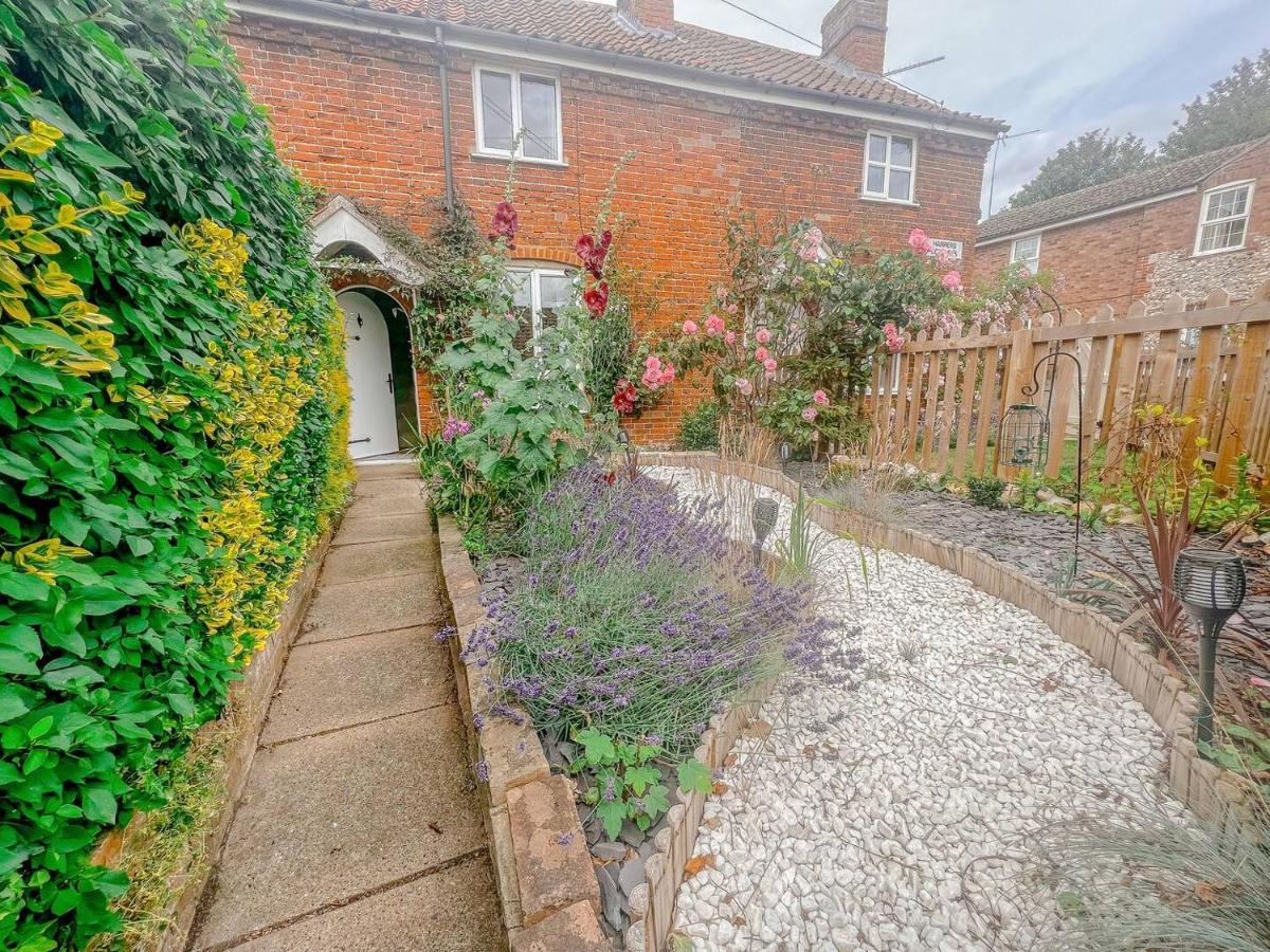 Quaint 2 bed cottage near North Norfolk Coast - Harpers Cottages - B&B Syderstone